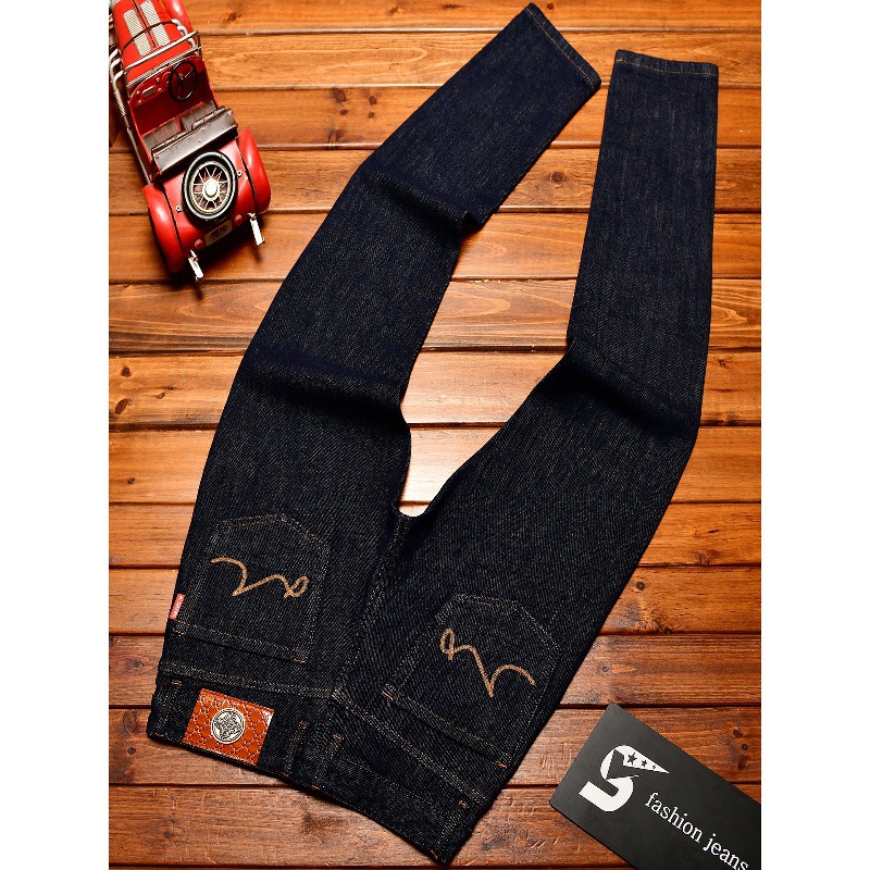 ディープブルー ジーンズ メンズ 2025 秋 ファッション - Levis Jeans 501 のレビューと価格